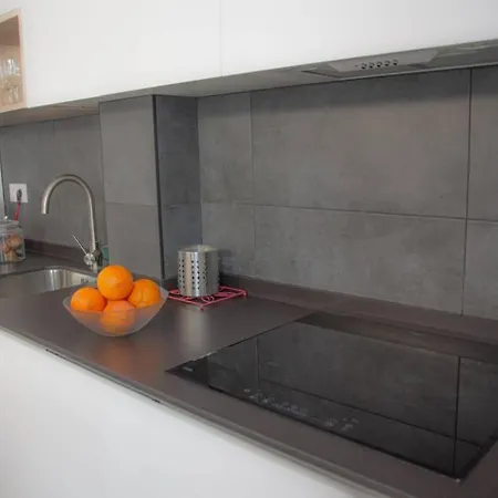 Lovely Modern Flat Center